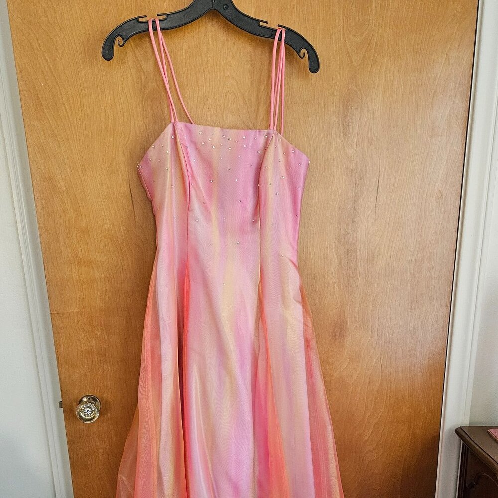 L. A. Glo Iridescent Pink/Orange/Yellow Prom Dress - Size 5/6 (Junior)